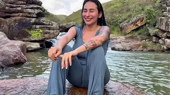 follando con desconosido por dinero en el rio