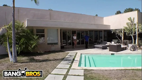 BANGBROS - Candice Dare Takes Anal From Big Dick Stud Rico Strong