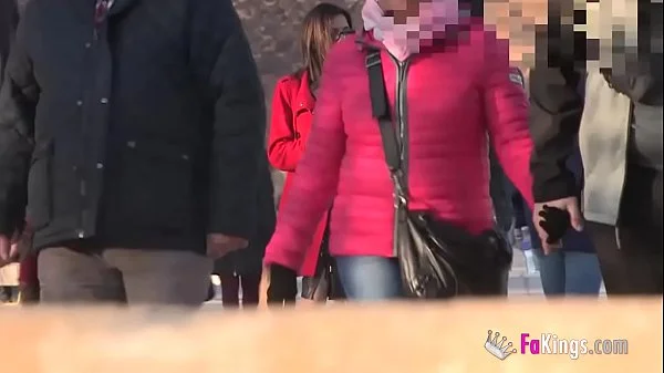 Hi, good man, I'm just divorced and I fuck anything. Care if I suck your cock right here in the park?