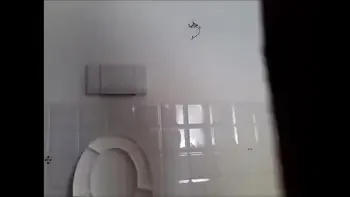 so hot! this wonderful but rude girl, pee everywhere!