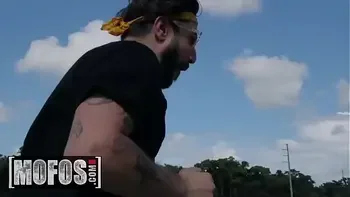 Pervs on Patrol - (Valentina Jewels) - Hit It And Run - MOFOS