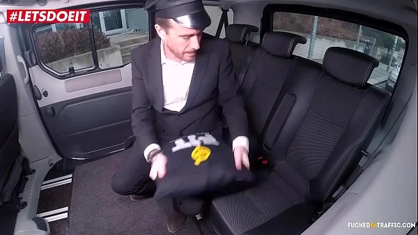 VIP SEX VAULT - Skinny Russian Babe Gets Drilled In Czech Taxi (Liz Heaven)