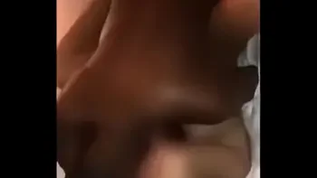 Corno filma sua linda esposa com negro dotado