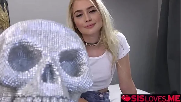 Anastasia Knight offered to finish him off for the keys!