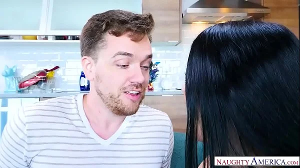 Jessica Jewels Fucks Her Friends Brother