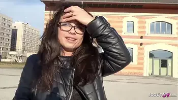 GERMAN SCOUT - Teeny mit Zahnspange bei Casting Anal gefickt