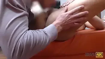 HUNT4K. Cuando BF recibe dinero en efectivo, no le importa hacer trampa