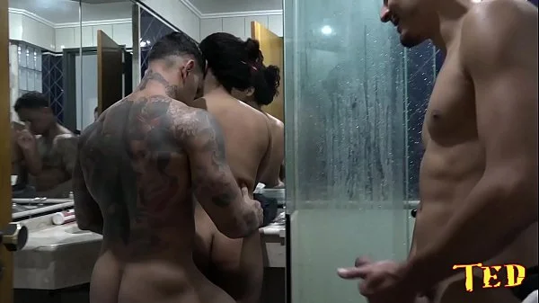 Depois da cena a Alessandra Carvalho não desiste faz uma pós cena no banheiro com Big Bambu - Jhonny Gab