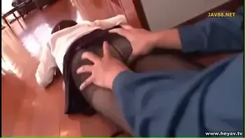 helping a m. [THEMOM69.COM]