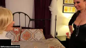 Thick Super PAWG Siri Pornstar StrapOn Fucked By Bad Chick!