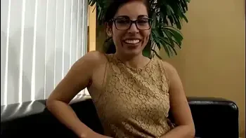 Truth or Dare with Hot Stepmom