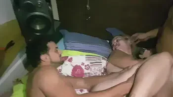 O Corno do Meu Vizinho foi Trabalhar acabei comendo a mulher dele !!! Fada Mel, j. Gogoboy e El Toro De Oro