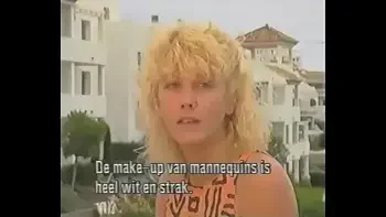 The make up artist of the Pin Up Club goes naked herself