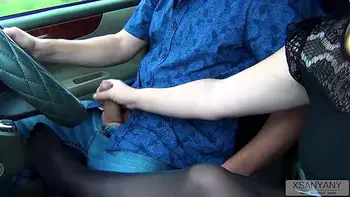 ⓵ Risky Public Handjob in Car and Cumshot at high Speed! - XSanyAny