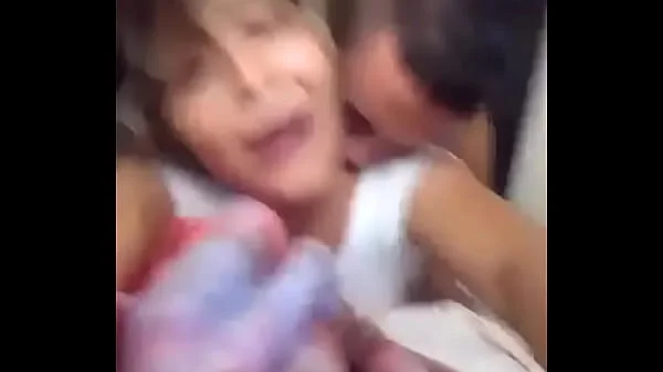 Le gusta por el culo.