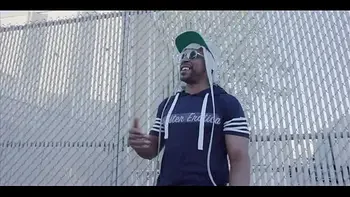 MYSTIQUE FUCKS 15INCH DICK