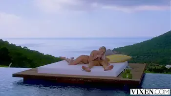 VIXEN She chose to be naughty on vacation