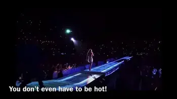 Taylor Swift teaches girls how to be