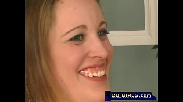 Sex machine pounds the amateur girl's pussy.