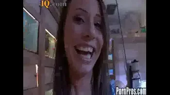 18 year old Hannah trades seahorse for a fat cock instead