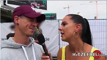 Gamer Girl Anny Aurora Fucking A Stranger