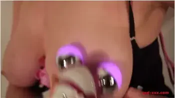 Redhead Milf Red Xxx Gives Her Pussy A Massage