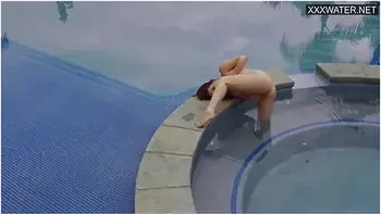 Italian Beauty Vanessa Being Fucked In The Pool