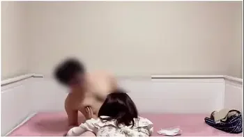 個人撮影オタサーの姫にhなことをされて感しまくりなm男くん