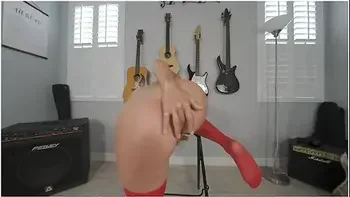 Solo Mature With Big Tits Alexis Fawx Masturbates On A Chair In Vr