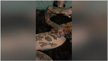 Solo Hotwife New Year Orgasms