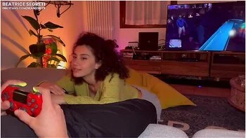 Beatrice Segreti In Girl Gives Blowjob While He Plays Playstation And Gets Fucked Very Hard