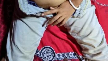 Rani Mondal Hot Bengali Girlfriend Sex With Mission11 - Desi Village Fuck, Doggy Style & Cum On Feet