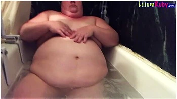 Bbw Lilium Takes A Bath-trailer
