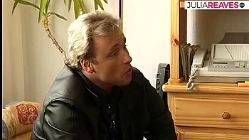 Skinny German Girl Jean Pallett Strips Naked During Chat With Guy - Amateur Striptease & Dildo Fun