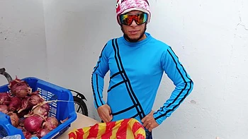 Horny Woman Fucks The Vegetable Man - Homemade Amateur