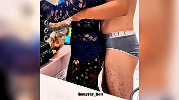 Cheating On My Milf Maid In A Kebaya Who I Fucked While Cooking In The Kitchen