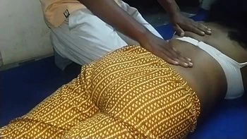 Indian Beautiful Sexy Doctor Gets Fucked By Patient