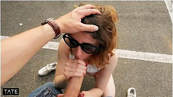 Pick Her Up & She Let Me Cum On Her Face - Little Arden