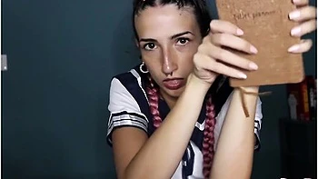 Lazy Schoolgirl - She Just Wants To Fuck The Teacher