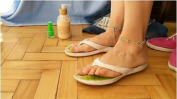 Foot Show - Dry Sticky Cum On Flip Flops And Painting Toes Bright Green