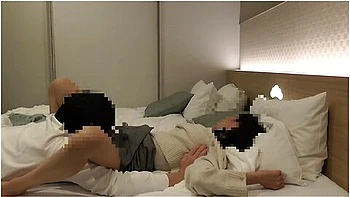 個人撮影#1 エンw不倫ch えっちなクンニから生挿入して中出しする不倫カッフルの日常japanese Amateur /日本人/japanese Wife/ Milf/色白