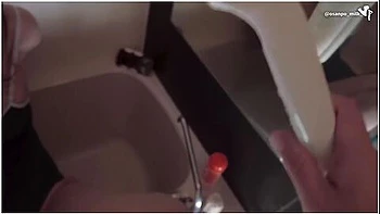 スク水ハイハン美女にシャワーヘット挿入て失神寸前トm女に狭いお風呂てオtニー指示 Full有料公開