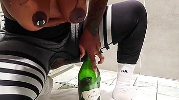 Pretty Slut Goons On Public Bathroom Floor Draining All Her Squirt By Midnight On New Years Eve Pt 2