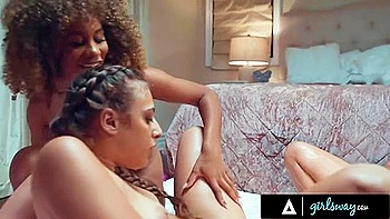 Horny Teens 18+ Have Massive Squirt 3-way