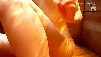 ありえないほと白いスタイル少女の一泊二日ヤリまくり温泉tートて生々しい素丸出し性交 白上咲花