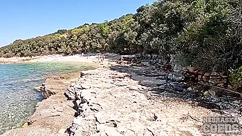 Voyeuristic Nude Beach Afternoon Chalk Art And Nude Girls Searching For Shells Dora Cheri And Samie - Abbie Storm