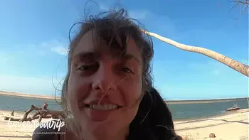 Praia Deserta? Vamos fuder por aqui então - Dread Hot