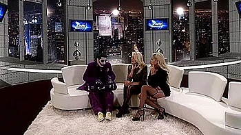 Avena Lees Doggy By Skankery