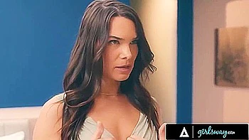 Come-hither And Octavia Reds Reality Sex