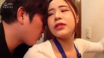 [zmen-087] When My Live-in Girlfriend Was Away On Vacation For 3 Days, I Started Having Quickie Sex With The Pretty Coworker Lady At My -time Job During Our Breaks 4 Scene 2